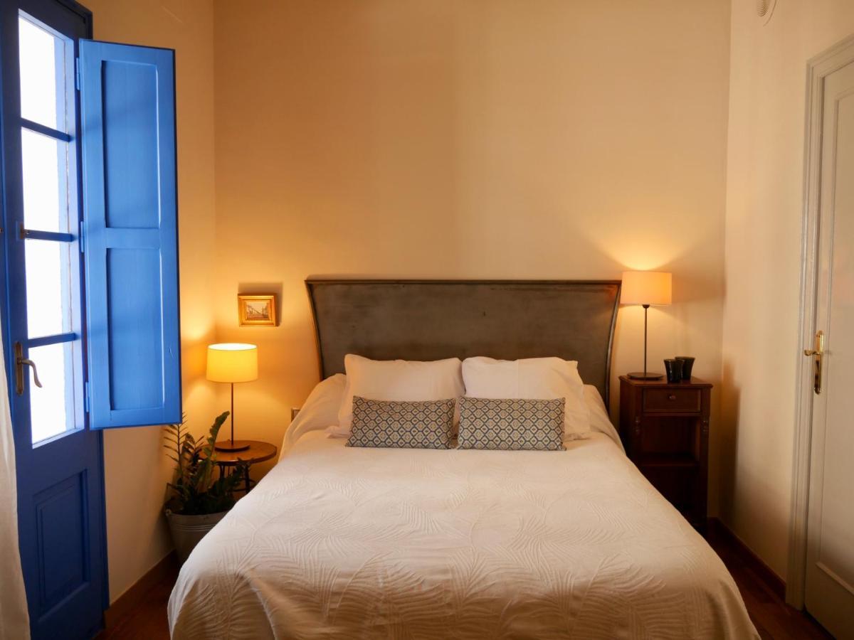 Hostal De La Placa - Hotel Boutique Cabrils Ngoại thất bức ảnh