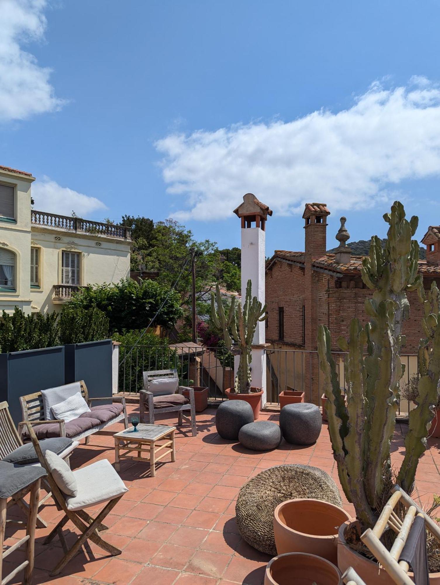 Hostal De La Placa - Hotel Boutique Cabrils Ngoại thất bức ảnh