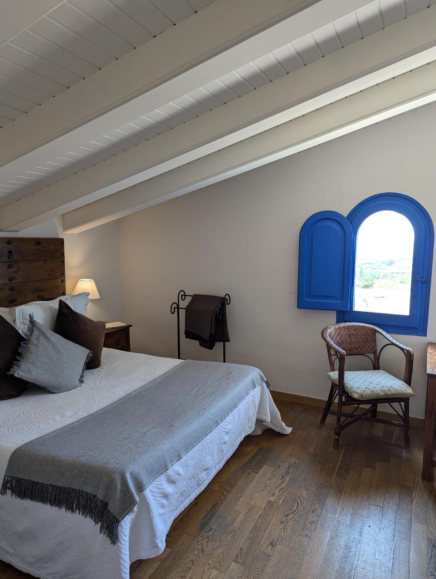 Hostal De La Placa - Hotel Boutique Cabrils Ngoại thất bức ảnh