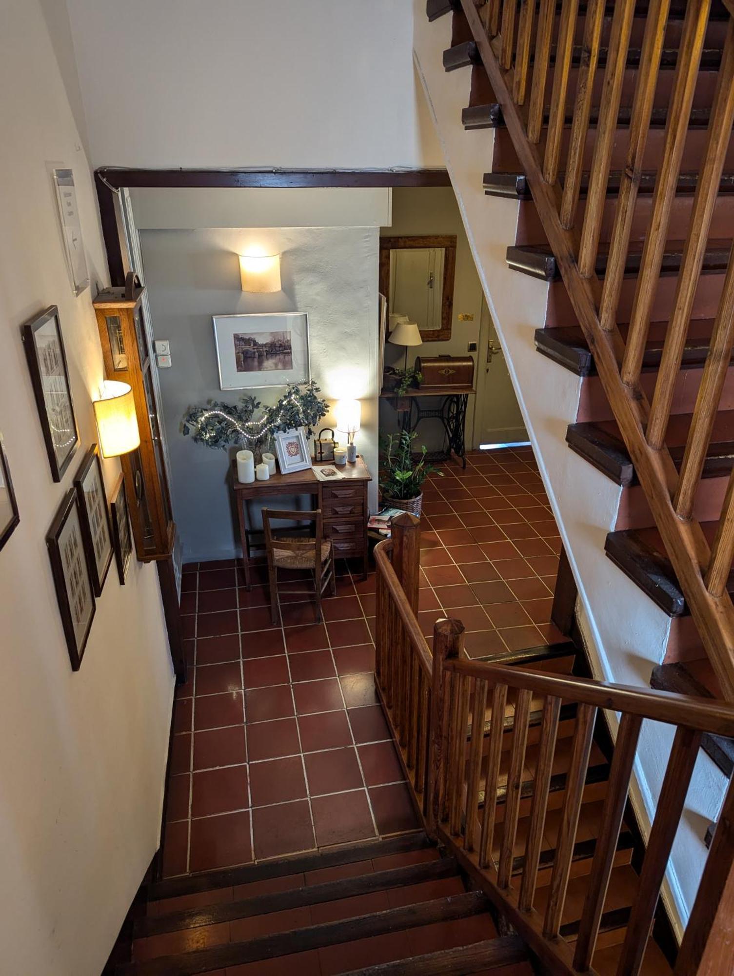 Hostal De La Placa - Hotel Boutique Cabrils Ngoại thất bức ảnh